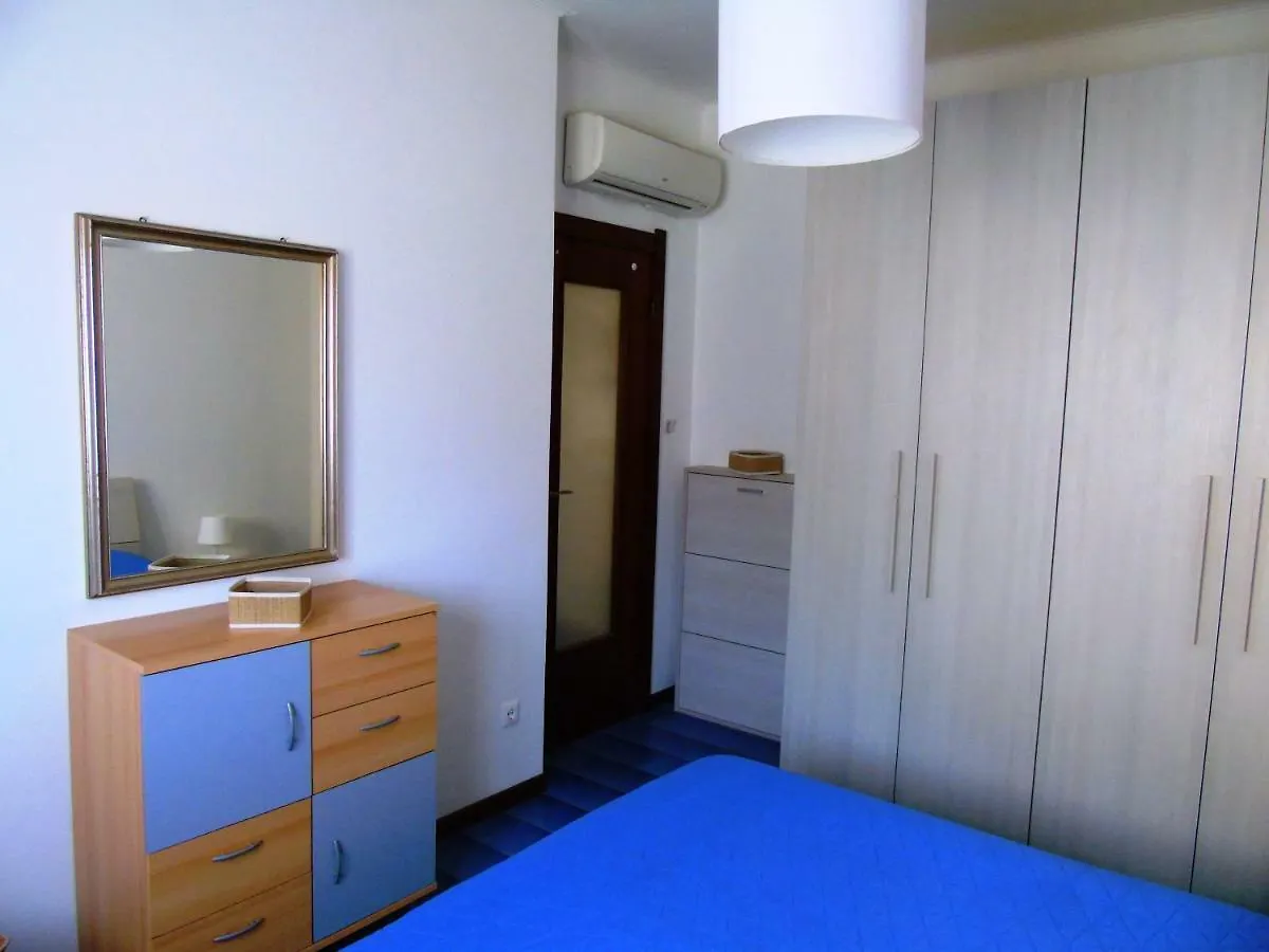 Deiva Holidays Deiva Marina Apartment